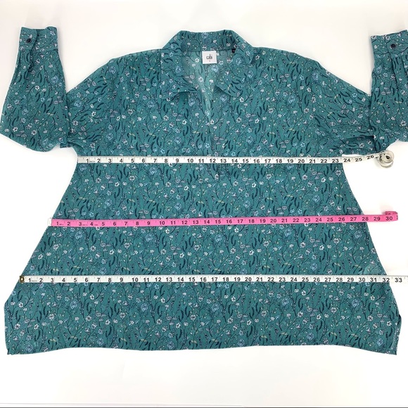 Cabi Chase Blouse, #3761, Small - Picture 14 of 16